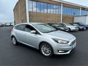 2018 - Ford Focus Manual