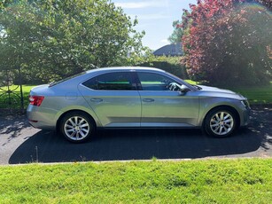 2018 - Skoda Superb Manual