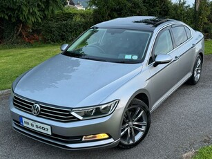 2018 - Volkswagen Passat Manual