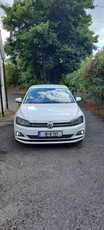 2018 - Volkswagen Polo Manual