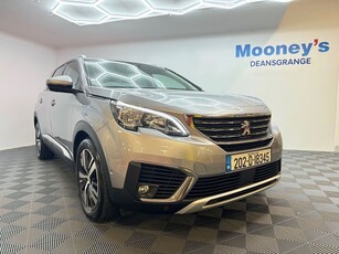 2020 - Peugeot 5008 Manual