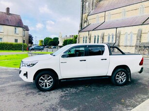 2020 - Toyota Hilux Automatic