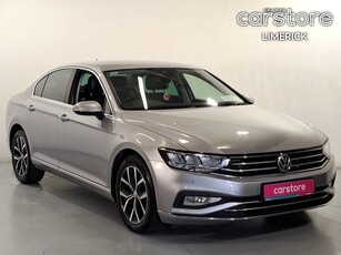 2020 - Volkswagen Passat Manual