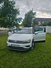 2020 - Volkswagen Tiguan Manual