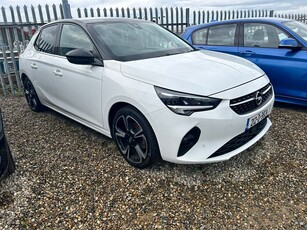 2021 - Opel Corsa Manual