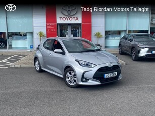 2021 - Toyota Yaris Manual