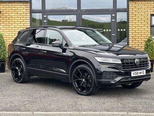 2021 - Volkswagen Touareg Automatic