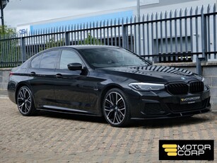 2022 - BMW 5-Series Automatic