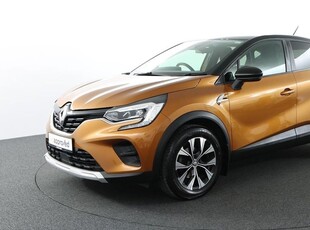 2022 - Renault Captur Manual