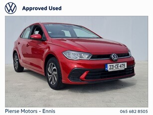 2022 - Volkswagen Polo Manual