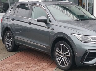 2022 - Volkswagen Tiguan Allspace Automatic