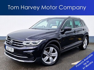 2022 - Volkswagen Tiguan Manual