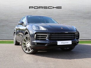 2023 - Porsche Cayenne Automatic