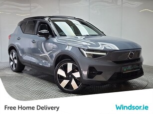 2023 - Volvo XC40 Automatic