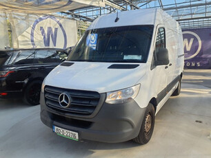 MERCEDES-BENZ SPRINTER