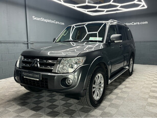 MITSUBISHI PAJERO