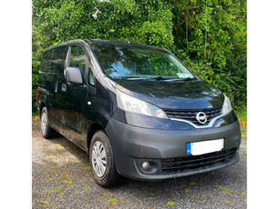 NISSAN NV200