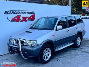 2004 Nissan Terrano II