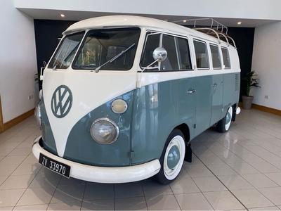 1966 - Volkswagen Multivan Manual