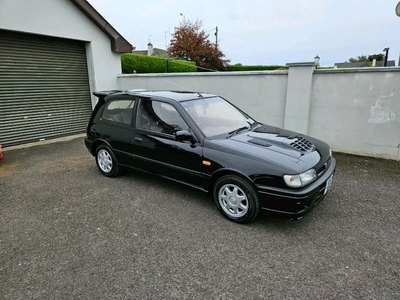 1992 - Nissan Pulsar ---