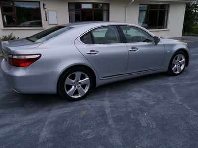 2007 - Lexus LS Manual