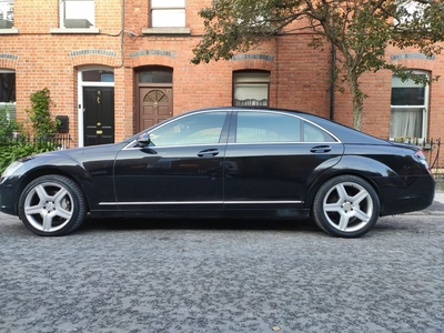 2007 - Mercedes-Benz S-Class ---