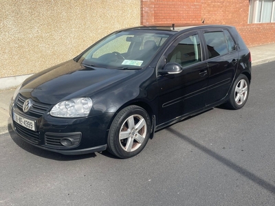 2008 - Volkswagen Golf Manual