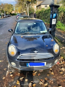 2009 - Mini Cooper ---