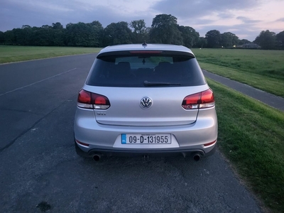 2009 - Volkswagen Golf Automatic