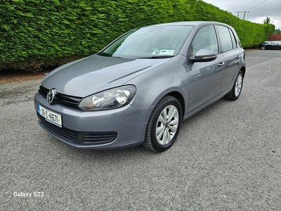 2009 - Volkswagen Golf Manual