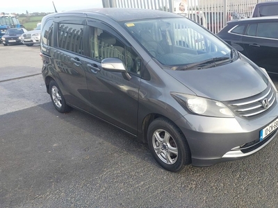 2010 - Honda Freed Automatic