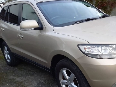 2010 - Hyundai Santa Fe Manual