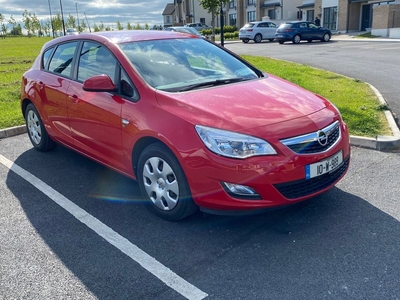 2010 - Opel Astra Manual