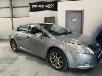 2010 - Toyota Avensis Manual