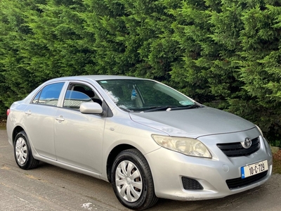 2010 - Toyota Corolla Manual