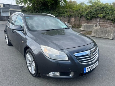 2010 - Vauxhall Insignia Manual