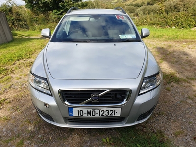 2010 - Volvo V50 ---