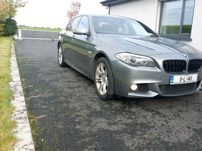 2011 - BMW 5-Series Manual