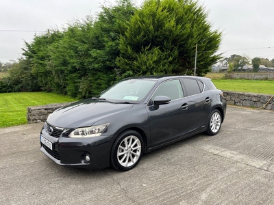 2011 - Lexus CT Automatic