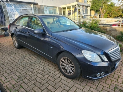 2011 - Mercedes-Benz E-Class Automatic