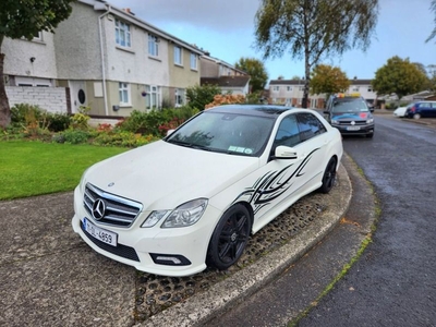 2011 - Mercedes-Benz E-Class Automatic