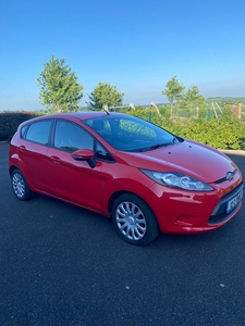 2012 - Ford Fiesta Manual