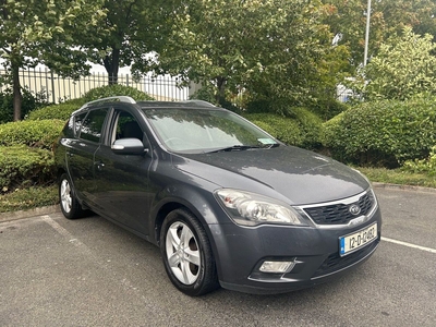 2012 - Kia Ceed Manual