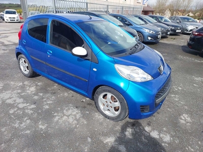 2012 - Peugeot 107 Manual