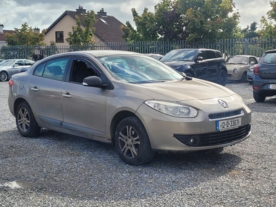 2012 - Renault Fluence Manual