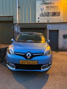 2012 - Renault Scenic Automatic