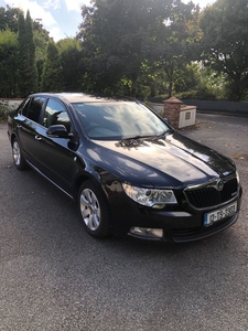 2012 - Skoda Superb Manual