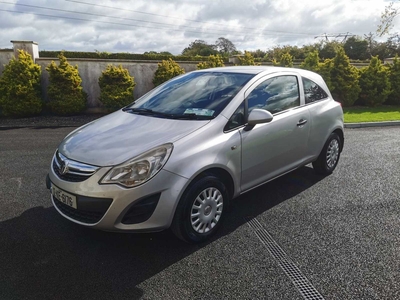 2012 - Vauxhall Corsa ---