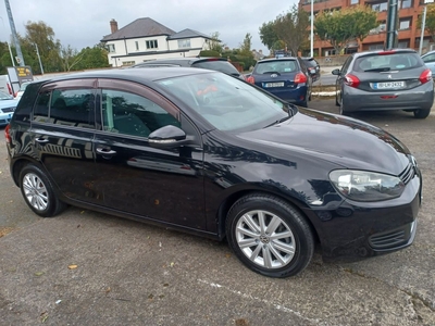 2012 - Volkswagen Golf Automatic