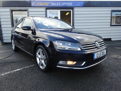 2012 - Volkswagen Passat Manual